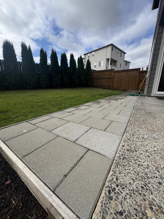 Paver walkway and border